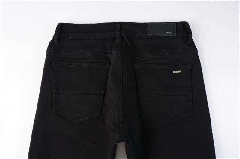 AN AMIRI Jeans  569