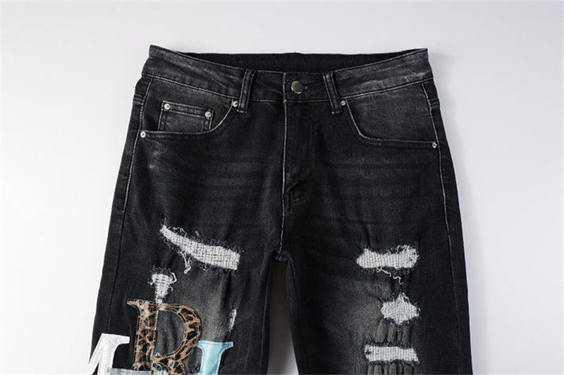 AN AMIRI Jeans 1323