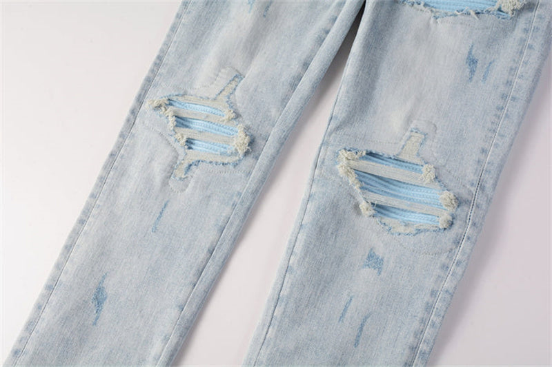 AN AMIRI Jeans 8890