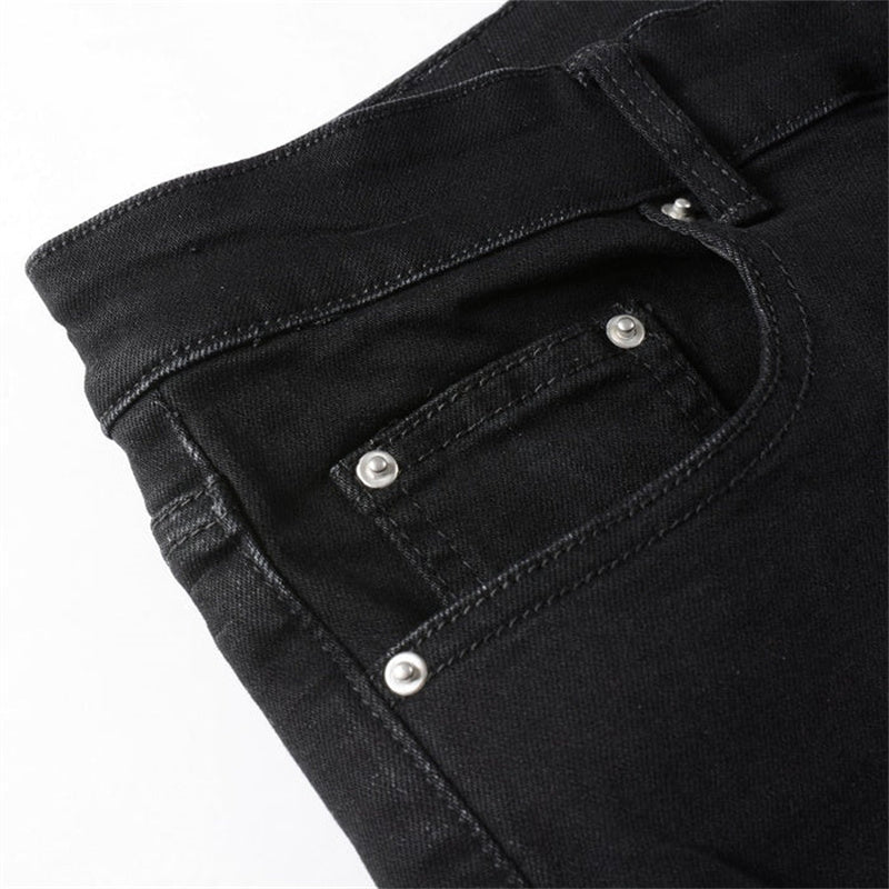 AN AMIRI Jeans 892