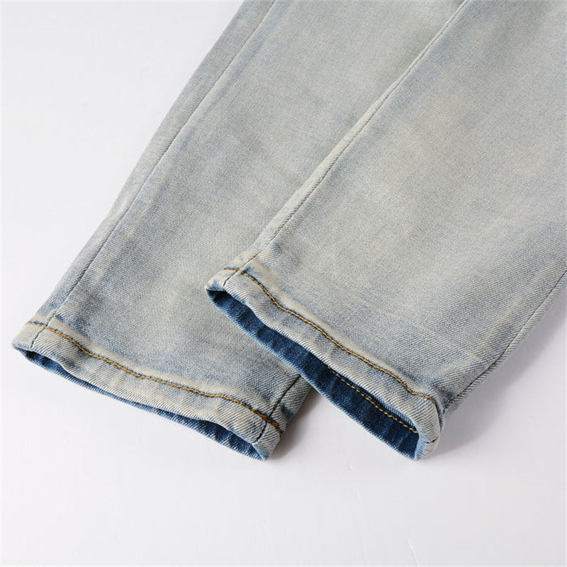 AN AMIRI Jeans  840